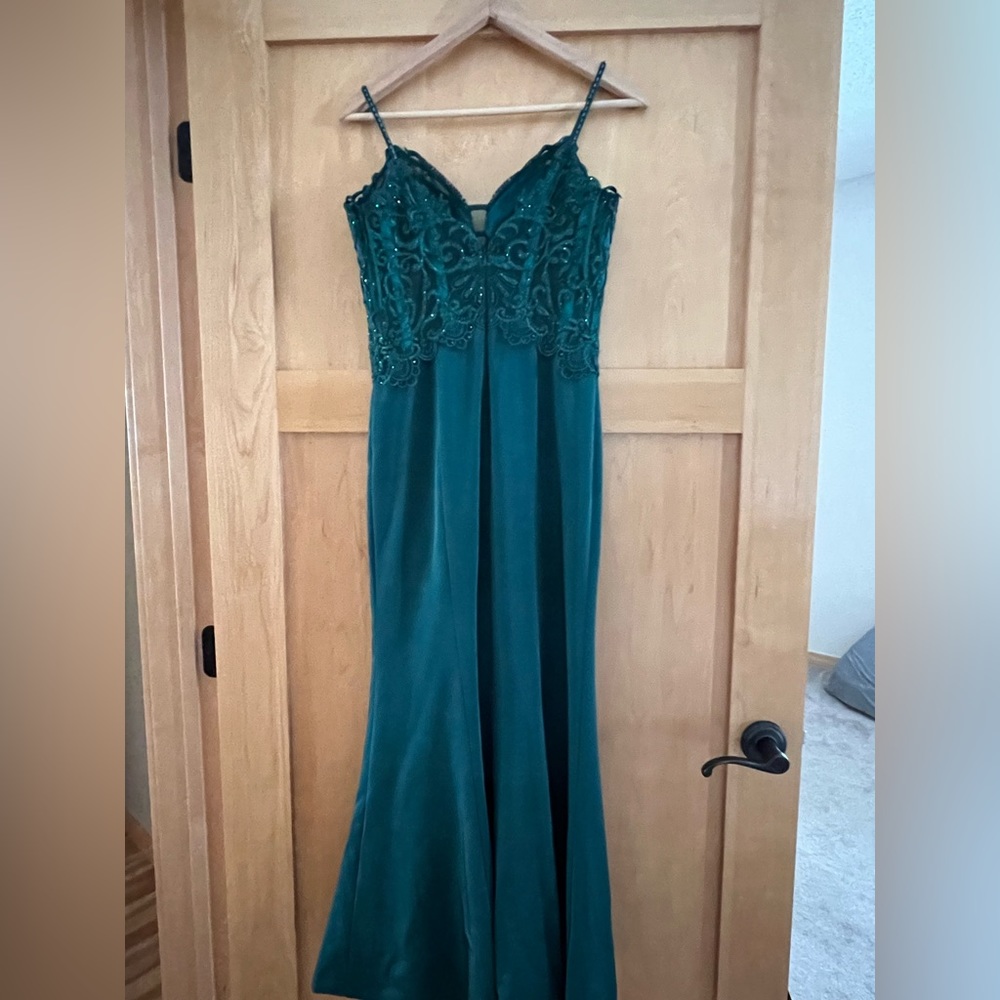 Prom Dress - Picture 3 of 7